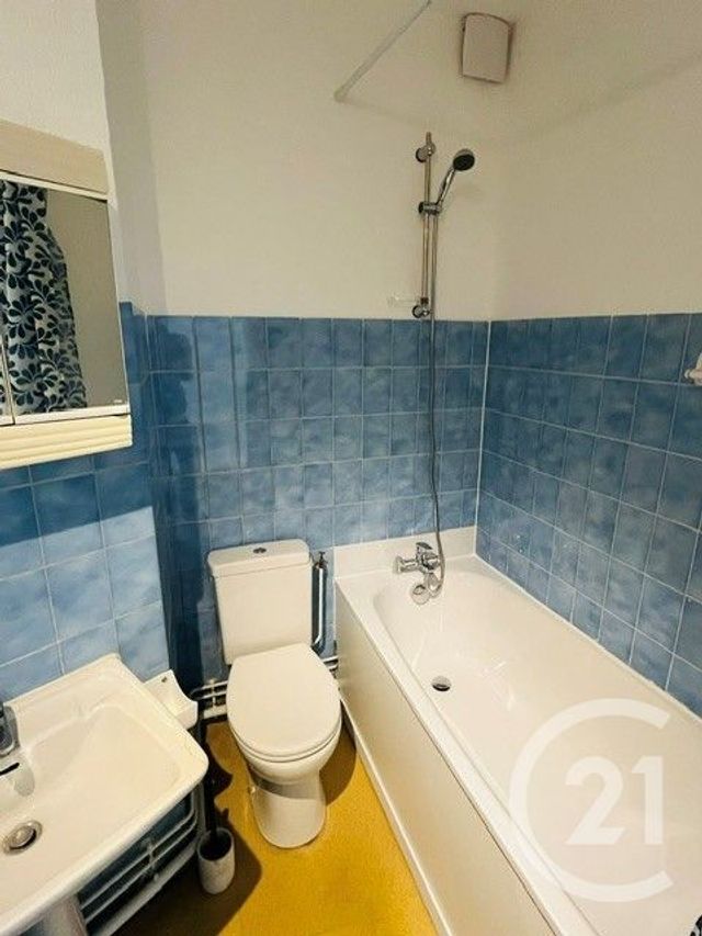 Appartement F2 à louer - 2 pièces - 29.0 m2 - PARIS - 75015 - ILE-DE-FRANCE - Century 21 Immoside Lecourbe Vaugirard