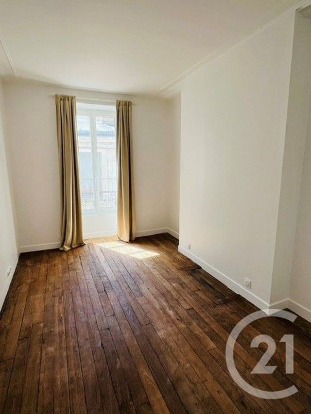 Appartement F3 à louer - 3 pièces - 52.3 m2 - PARIS - 75015 - ILE-DE-FRANCE - Century 21 Immoside Lecourbe Vaugirard