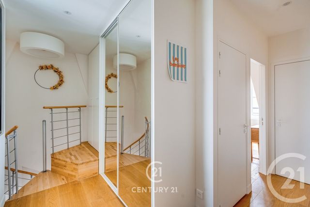 Appartement F4 à louer - 4 pièces - 81.75 m2 - PARIS - 75015 - ILE-DE-FRANCE - Century 21 Immoside Lecourbe Vaugirard