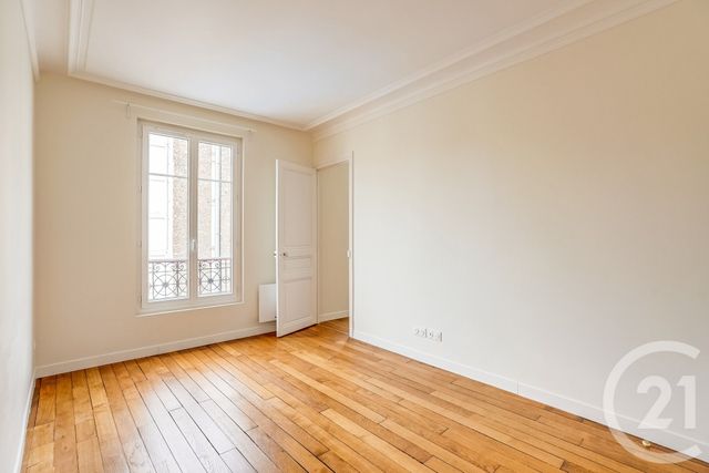 Appartement T2 à vendre - 2 pièces - 47.4 m2 - PARIS - 75015 - ILE-DE-FRANCE - Century 21 Immoside Lecourbe Vaugirard