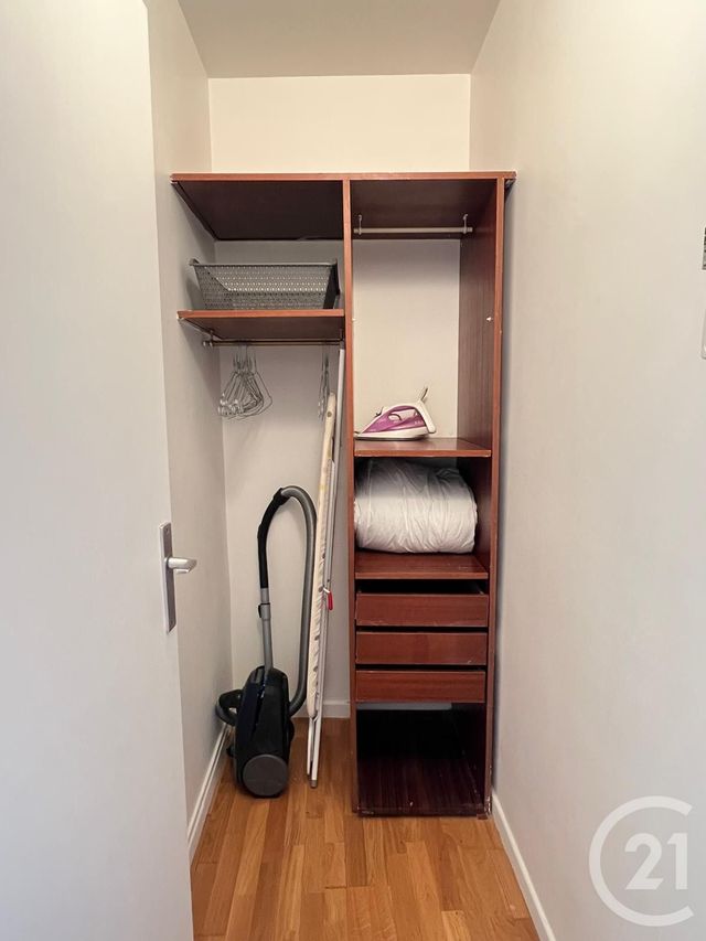Appartement F1 à louer - 1 pièce - 31.02 m2 - PARIS - 75015 - ILE-DE-FRANCE - Century 21 Immoside Lecourbe Vaugirard
