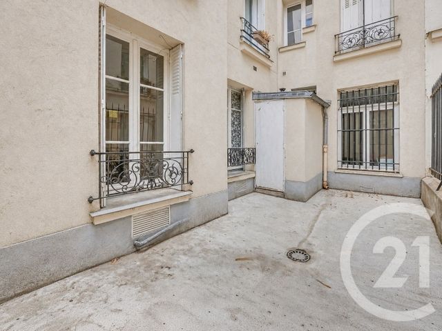 Appartement Studio à vendre - 1 pièce - 11.0 m2 - PARIS - 75015 - ILE-DE-FRANCE - Century 21 Immoside Lecourbe Vaugirard