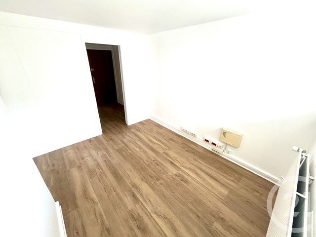 Appartement à louer - 2 pièces - 36.0 m2 - PARIS - 75015 - ILE-DE-FRANCE - Century 21 Immoside Lecourbe Vaugirard