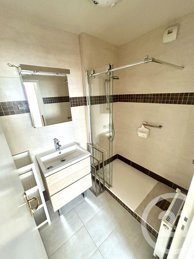 Appartement F2 à louer - 2 pièces - 44.15 m2 - PARIS - 75015 - ILE-DE-FRANCE - Century 21 Immoside Lecourbe Vaugirard