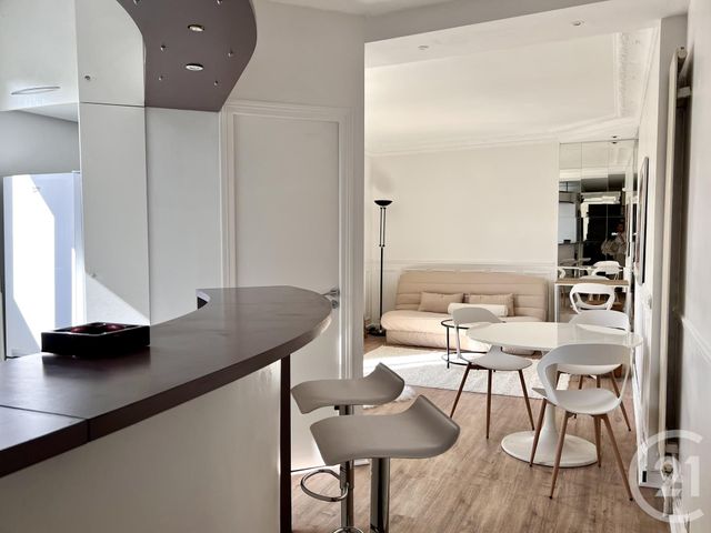 Appartement F2 à louer - 2 pièces - 48.05 m2 - PARIS - 75015 - ILE-DE-FRANCE - Century 21 Immoside Lecourbe Vaugirard