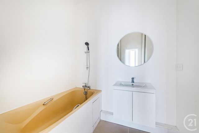 Appartement F2 à vendre - 2 pièces - 30.74 m2 - PARIS - 75015 - ILE-DE-FRANCE - Century 21 Immoside Lecourbe Vaugirard