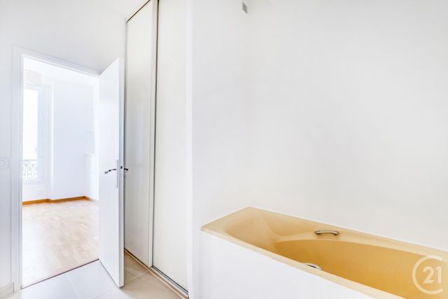 Appartement F2 à vendre - 2 pièces - 30.74 m2 - PARIS - 75015 - ILE-DE-FRANCE - Century 21 Immoside Lecourbe Vaugirard