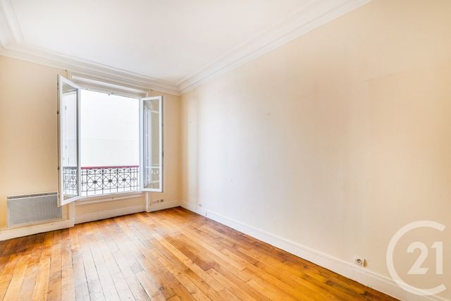 Appartement T2 à vendre - 2 pièces - 47.8 m2 - PARIS - 75015 - ILE-DE-FRANCE - Century 21 Immoside Lecourbe Vaugirard