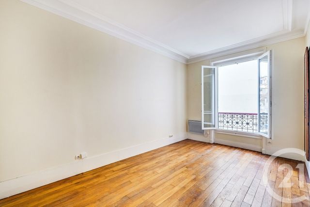 Appartement T2 à vendre - 2 pièces - 47.8 m2 - PARIS - 75015 - ILE-DE-FRANCE - Century 21 Immoside Lecourbe Vaugirard