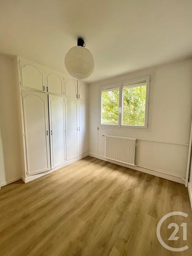 Appartement F2 à louer - 2 pièces - 39.26 m2 - MONTREUIL - 93 - ILE-DE-FRANCE - Century 21 Immoside Lecourbe Vaugirard