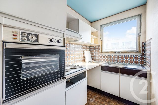 Appartement T2 à vendre - 2 pièces - 47.53 m2 - PARIS - 75015 - ILE-DE-FRANCE - Century 21 Immoside Lecourbe Vaugirard