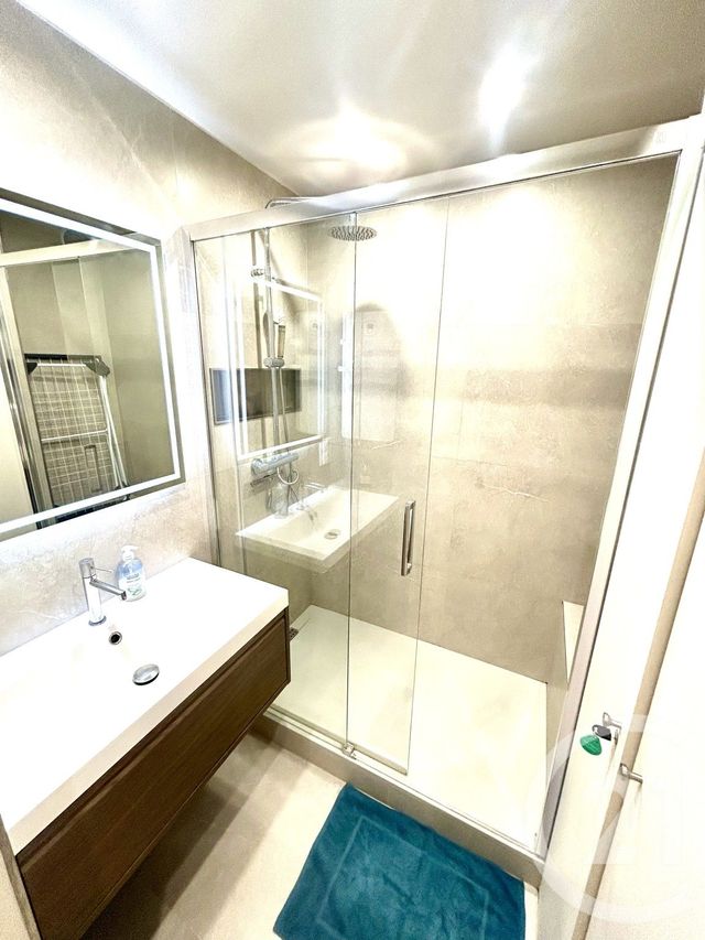 Appartement à louer - 2 pièces - 40.64 m2 - PARIS - 75015 - ILE-DE-FRANCE - Century 21 Immoside Lecourbe Vaugirard