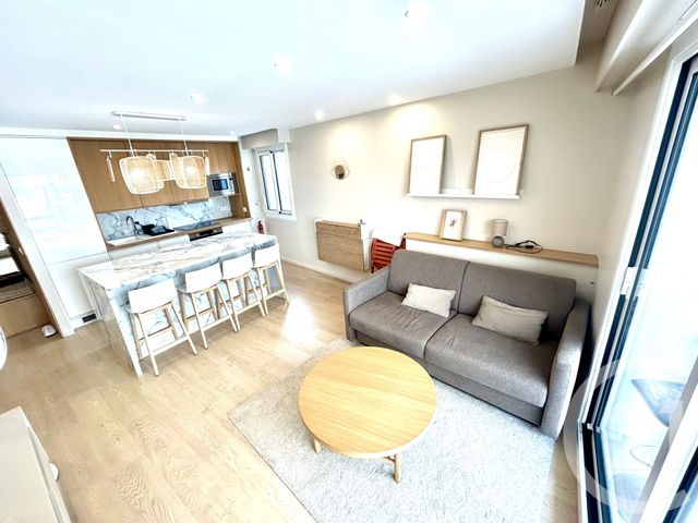 Appartement à louer - 2 pièces - 40.64 m2 - PARIS - 75015 - ILE-DE-FRANCE - Century 21 Immoside Lecourbe Vaugirard
