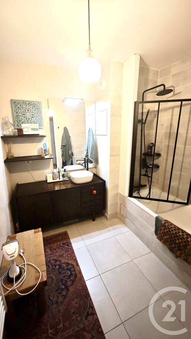Appartement F3 à louer - 3 pièces - 65.68 m2 - ASNIERES SUR SEINE - 92 - ILE-DE-FRANCE - Century 21 Immoside Lecourbe Vaugirard