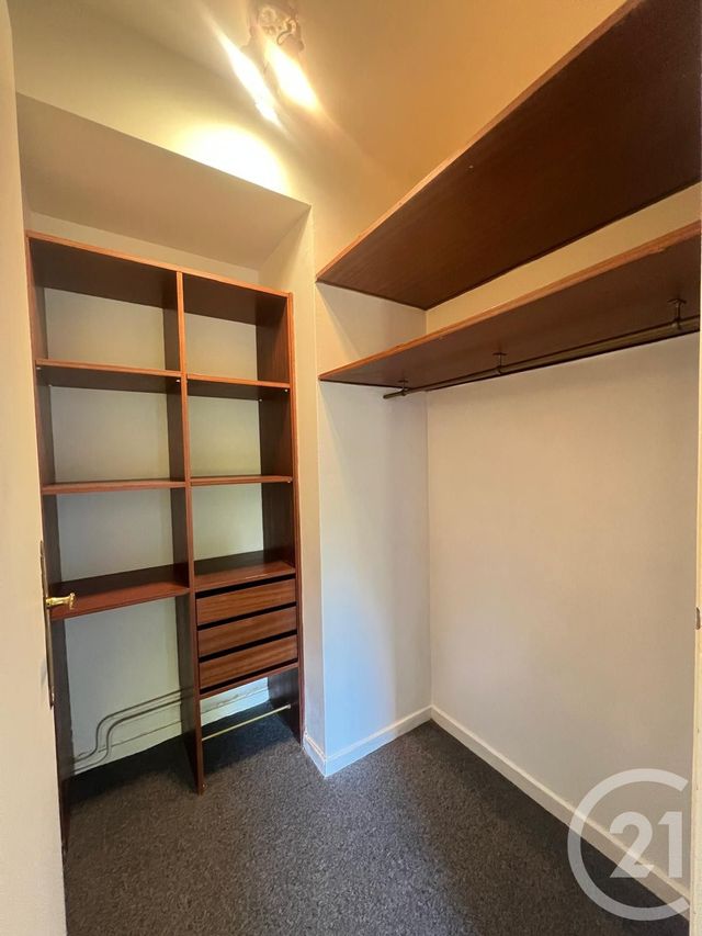Appartement F3 à louer - 3 pièces - 74.26 m2 - PARIS - 75015 - ILE-DE-FRANCE - Century 21 Immoside Lecourbe Vaugirard