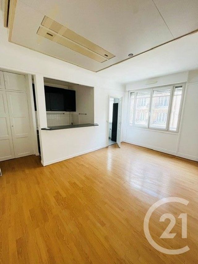 Appartement F1 à louer PARIS