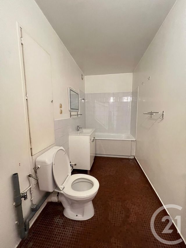 Appartement F2 à louer - 2 pièces - 46.24 m2 - PARIS - 75015 - ILE-DE-FRANCE - Century 21 Immoside Lecourbe Vaugirard