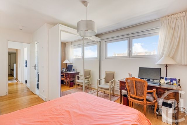 Appartement T3 à vendre - 4 pièces - 107.0 m2 - PARIS - 75015 - ILE-DE-FRANCE - Century 21 Immoside Lecourbe Vaugirard