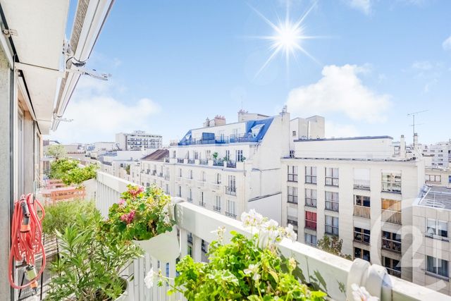 Appartement T3 à vendre - 4 pièces - 107.0 m2 - PARIS - 75015 - ILE-DE-FRANCE - Century 21 Immoside Lecourbe Vaugirard