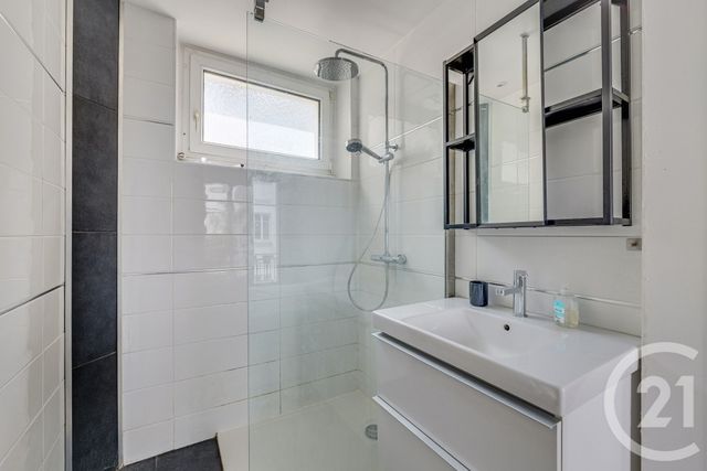 Appartement F2 à louer - 2 pièces - 43.02 m2 - PARIS - 75015 - ILE-DE-FRANCE - Century 21 Immoside Lecourbe Vaugirard