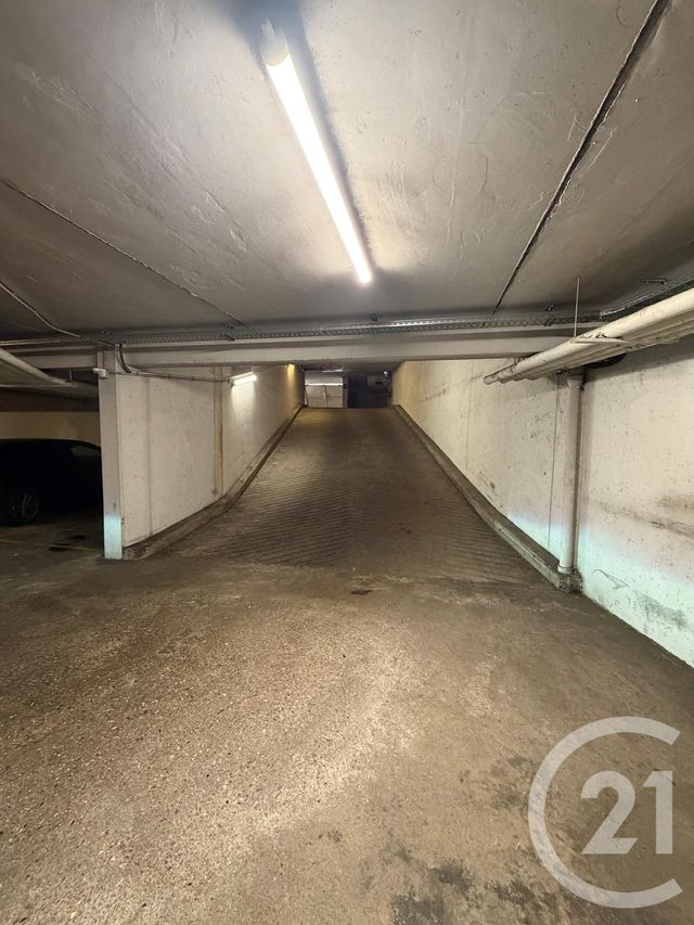 parking à vendre - 9.46 m2 - PARIS - 75015 - ILE-DE-FRANCE - Century 21 Immoside Lecourbe Vaugirard