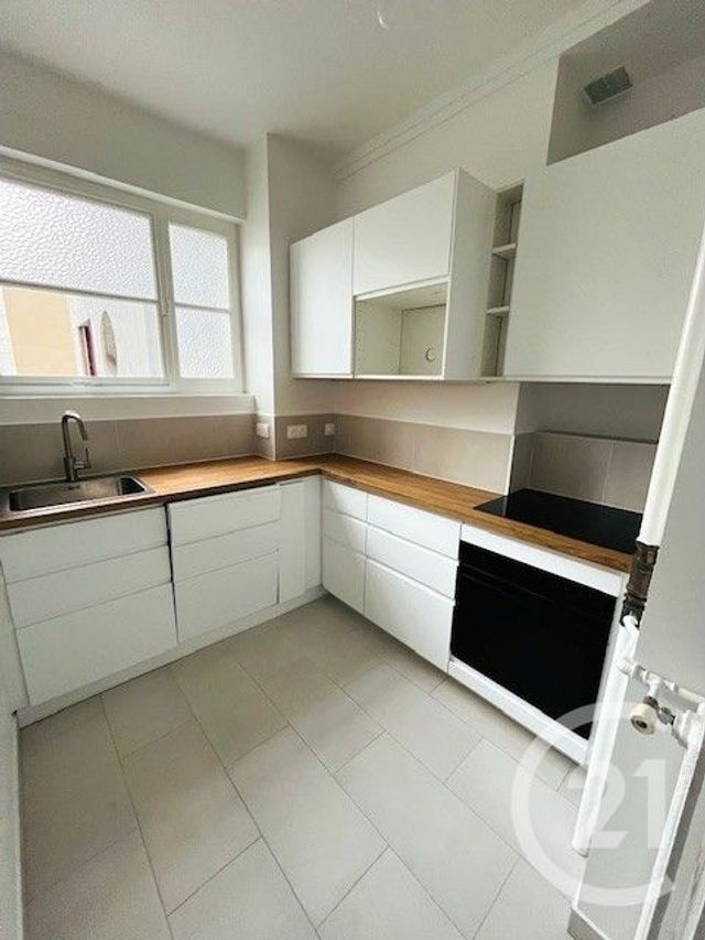Appartement F3 à louer - 3 pièces - 71.71 m2 - PARIS - 75014 - ILE-DE-FRANCE - Century 21 Immoside Lecourbe Vaugirard
